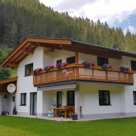 Haus Blickfang Lägenhet Neustift im Stubaital Exteriör bild