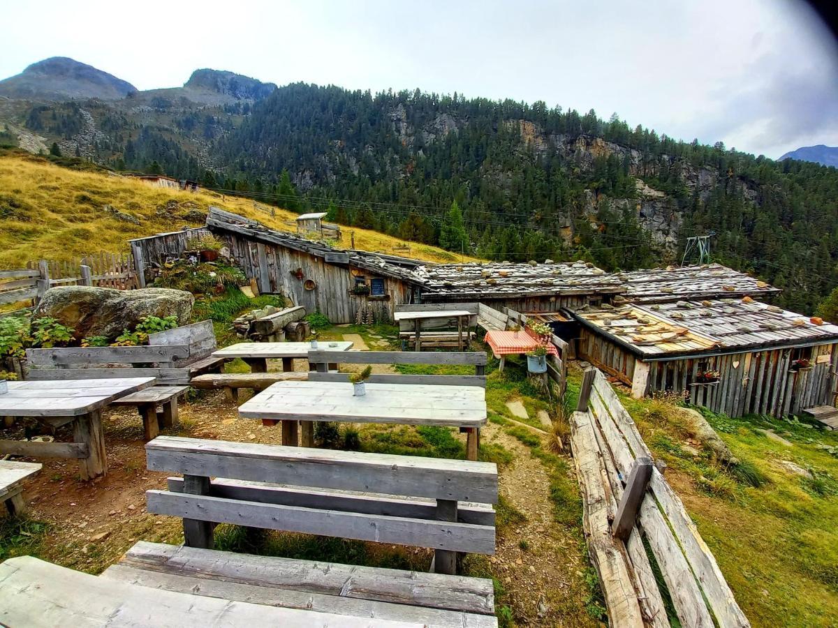 Haus Blickfang Lägenhet Neustift im Stubaital Exteriör bild
